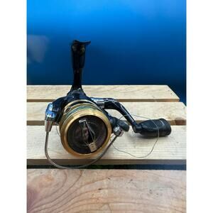 Daiwa Sweepfire 1500-2B Spinning Reel – Used Freshwater Fishing Reel
